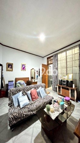 Rumah Asri area Tebet, Akses ke Tebet, Jakarta Selatan, Jakarta Selatan - 6 KT Rumah Asri area Tebet, Akses ke Tebet, Jakarta Selatan, Jakarta Selatan - 6 KT