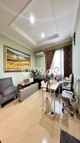 Rumah Terawat di Tebet, Jakarta Selatan, Luas Tanah 338m², LB 400m² Rumah Terawat di Tebet, Jakarta Selatan, Luas Tanah 338m², LB 400m²