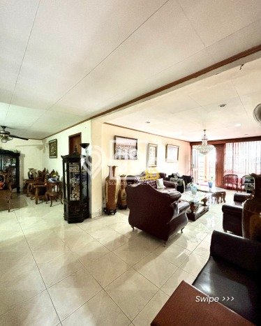 HOT LISTING! Rumah Siap Huni di Tebet, Jakarta Selatan, Luas 180m2m² Bangunan 300m2m² HOT LISTING! Rumah Siap Huni di Tebet, Jakarta Selatan, Luas 180m2m² Bangunan 300m2m²