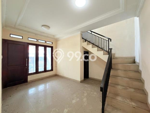 Dijual Rumah Strategis Bagus Punya 0 KT di Tebet Jakarta Selatan SHM Dijual Rumah Strategis Bagus Punya 0 KT di Tebet Jakarta Selatan SHM