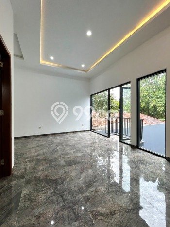 Hunian Mewah Siap Huni LT 297m2 di Cilandak, Jakarta Selatan Hunian Mewah Siap Huni LT 297m2 di Cilandak, Jakarta Selatan
