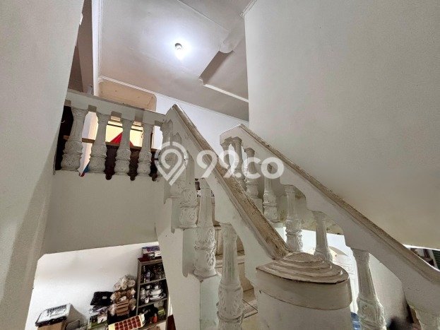 Siap Huni Rumah Mewah 4 Kamar di Tebet Dekat ke Mana Saja Siap Huni Rumah Mewah 4 Kamar di Tebet Dekat ke Mana Saja