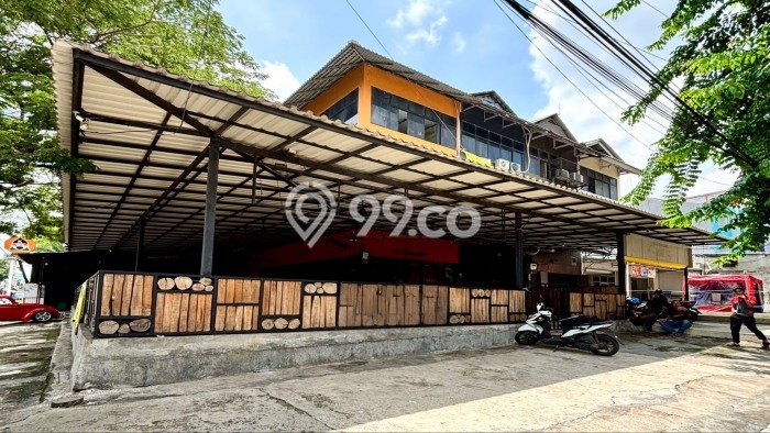 Unit Komersial Dijual di Tebet Jakarta Selatan Luas Bangunan 216m2 Unit Komersial Dijual di Tebet Jakarta Selatan Luas Bangunan 216m2
