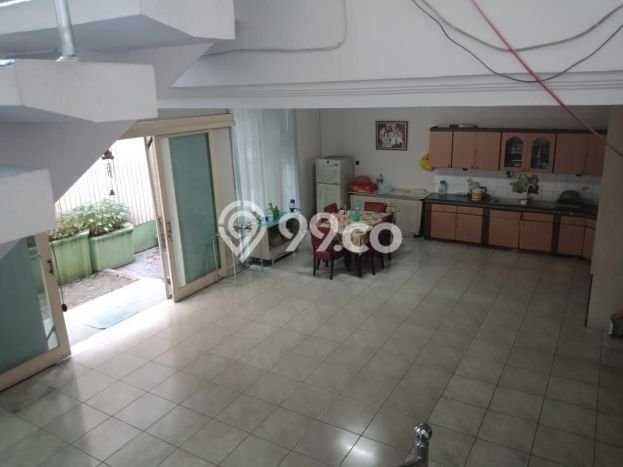 Jual Rumah Luas Elegan Dengan View Eksklusif di Sunrise Garden, Jakarta Barat Jual Rumah Luas Elegan Dengan View Eksklusif di Sunrise Garden, Jakarta Barat