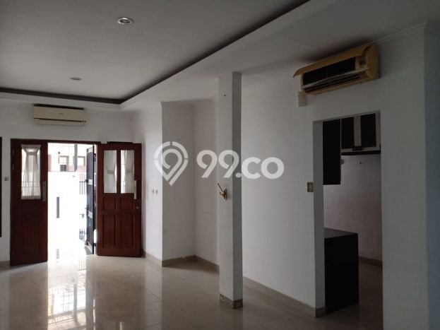 For Sale Hunian Rumah Nyaman 3 KT di Green Ville, Jakarta Barat For Sale Hunian Rumah Nyaman 3 KT di Green Ville, Jakarta Barat