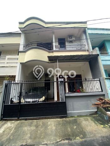 Ready to Use! Luxury House LT 90m2 Desain Elegan di Tomang Ready to Use! Luxury House LT 90m2 Desain Elegan di Tomang