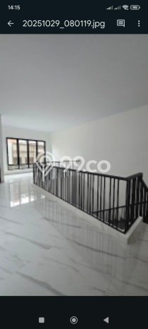 Ready to Use! Luxury House LT 126m2 Desain Elegan di Taman Meruya Ready to Use! Luxury House LT 126m2 Desain Elegan di Taman Meruya