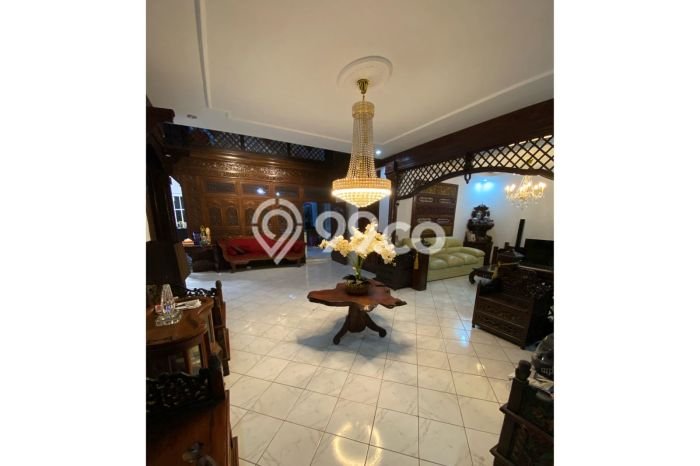 Jual Rumah Mewah Elegan Dengan View Eksklusif di Kebagusan, Jakarta Selatan Jual Rumah Mewah Elegan Dengan View Eksklusif di Kebagusan, Jakarta Selatan