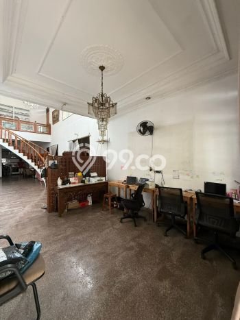 Dijual Rumah Luas Megah Dengan View Eksklusif di Joglo, Jakarta Barat Dijual Rumah Luas Megah Dengan View Eksklusif di Joglo, Jakarta Barat