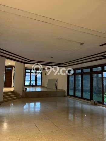 Siap Huni Rumah Mewah 10 Kamar di Ciledug Dekat ke Mana Pun Siap Huni Rumah Mewah 10 Kamar di Ciledug Dekat ke Mana Pun