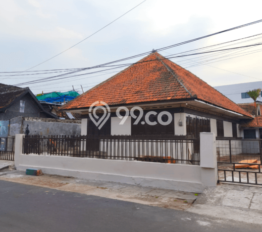 Rumah Cantik Siap Pakai Di Laweyan Luas 200m2 Lokasi Strategis Rumah Cantik Siap Pakai Di Laweyan Luas 200m2 Lokasi Strategis