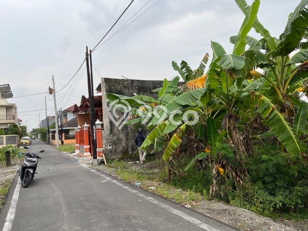 Tanah Komersial Dijual di Banjarsari Surakarta 165m2 Tanah Komersial Dijual di Banjarsari Surakarta 165m2