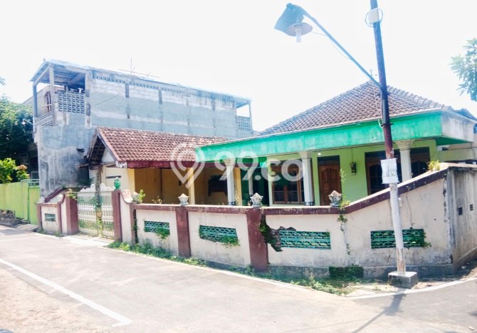 Tanah Kavling di Colomadu Dijual dengan Luas 300m2 Tanah Kavling di Colomadu Dijual dengan Luas 300m2