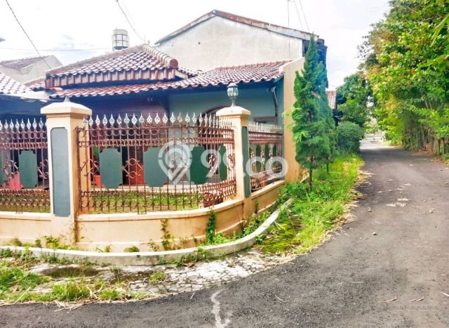 Dijual Rumah Minimalis Bagus Punya 3 KT di Laweyan Surakarta SHM Dijual Rumah Minimalis Bagus Punya 3 KT di Laweyan Surakarta SHM