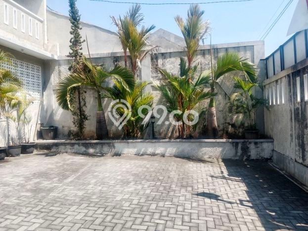 Hunian Mewah Dijual LT 255m2 di Banjarsari, Surakarta Hunian Mewah Dijual LT 255m2 di Banjarsari, Surakarta