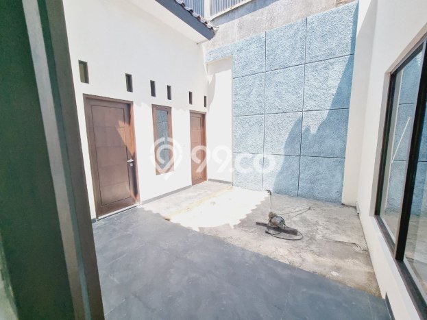 Jual Rumah Favorit Siap Huni LB 150m2 di Laweyan, Surakarta Jual Rumah Favorit Siap Huni LB 150m2 di Laweyan, Surakarta