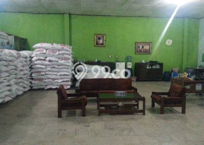 Gudang Dijual di Sukoharjo LT 2654m2 & LB 1061m2 Lokasi Terbaik! Gudang Dijual di Sukoharjo LT 2654m2 & LB 1061m2 Lokasi Terbaik!