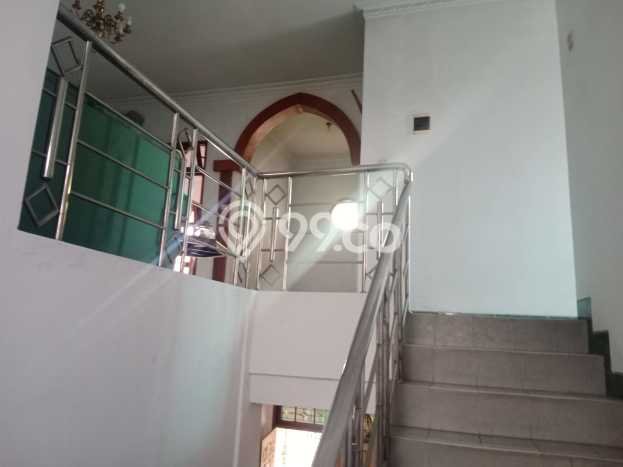 Dijual Hunian Mewah dengan Fasilitas Sekitar Komplit di Banjarsari, Surakarta Dijual Hunian Mewah dengan Fasilitas Sekitar Komplit di Banjarsari, Surakarta