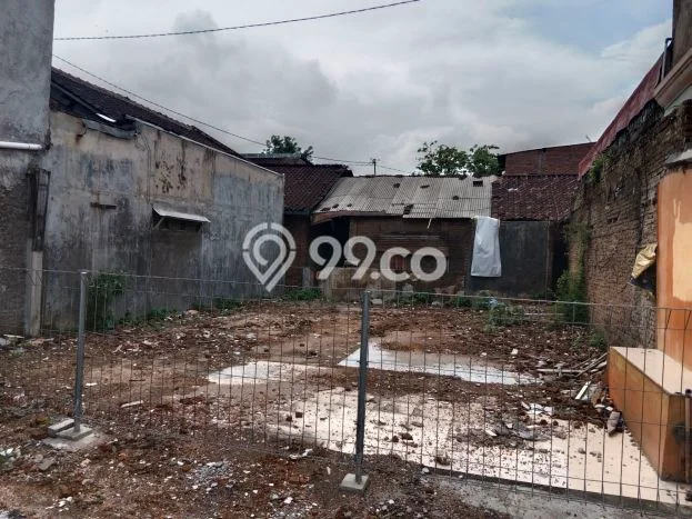 Kavling Tanah di Laweyan Dijual Luas 110m2 Legalitas SHM Kavling Tanah di Laweyan Dijual Luas 110m2 Legalitas SHM