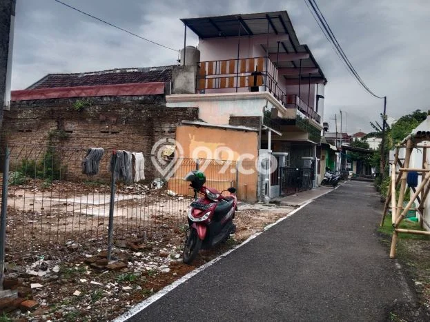 Kavling Tanah di Laweyan Dijual Luas 110m2 Legalitas SHM Kavling Tanah di Laweyan Dijual Luas 110m2 Legalitas SHM