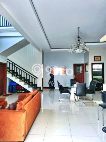 Dijual Rumah Mewah Exclusive di Colomadu, Karanganyar Dijual Rumah Mewah Exclusive di Colomadu, Karanganyar