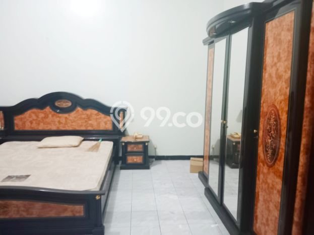 Siap Huni Rumah Mewah 4 Kamar di Laweyan Dekat ke Mana Pun Siap Huni Rumah Mewah 4 Kamar di Laweyan Dekat ke Mana Pun
