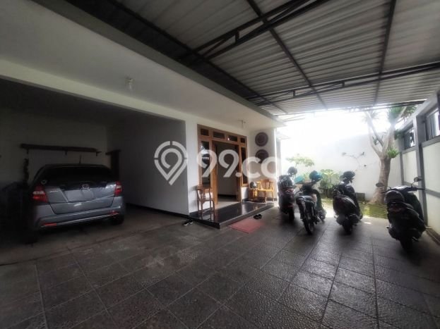 Rumah Eksklusif Dijual LT 175m2 di Banjarsari, Surakarta Rumah Eksklusif Dijual LT 175m2 di Banjarsari, Surakarta