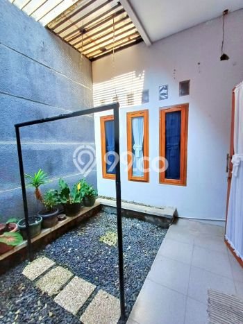 Jual Rumah Minimalis Bagus Punya 3 KT di Banjarsari Surakarta SHM Jual Rumah Minimalis Bagus Punya 3 KT di Banjarsari Surakarta SHM