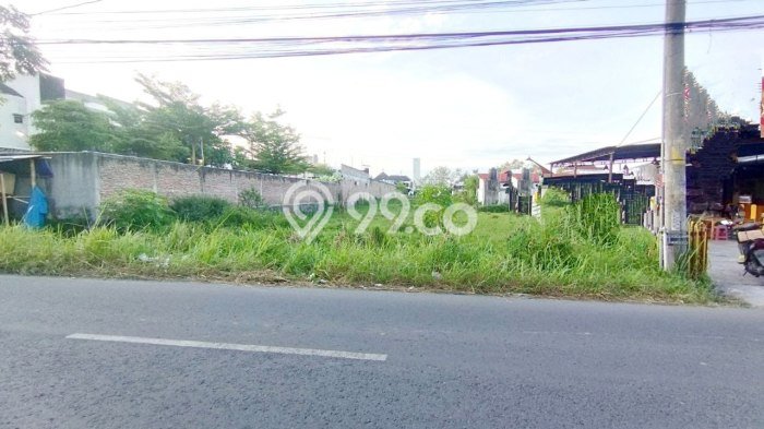 Tanah Kavling di Laweyan Dijual dengan Luas 2000m2 Tanah Kavling di Laweyan Dijual dengan Luas 2000m2
