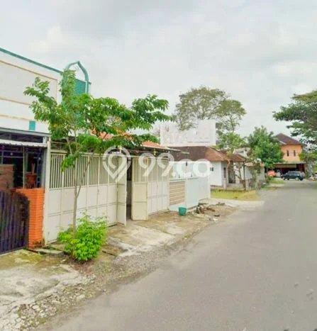 Ruko Disewakan Cepat di Karanganyar Karanganyar LB 143m2 Ruko Disewakan Cepat di Karanganyar Karanganyar LB 143m2