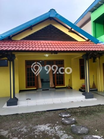Rumah Mewah Dijual LT 378m2 di Laweyan, Surakarta Rumah Mewah Dijual LT 378m2 di Laweyan, Surakarta