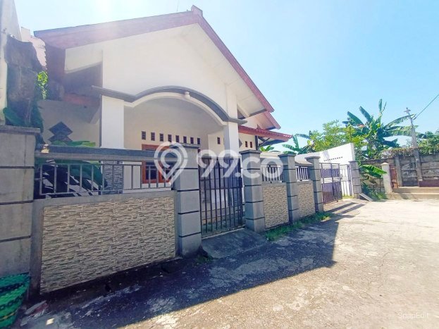 Dijual Rumah Minimalis Bagus Punya 3 KT di Banjarsari Surakarta SHM Dijual Rumah Minimalis Bagus Punya 3 KT di Banjarsari Surakarta SHM