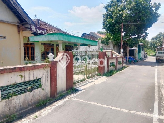 Tanah Kavling di Colomadu Dijual dengan Luas 300m2 Tanah Kavling di Colomadu Dijual dengan Luas 300m2