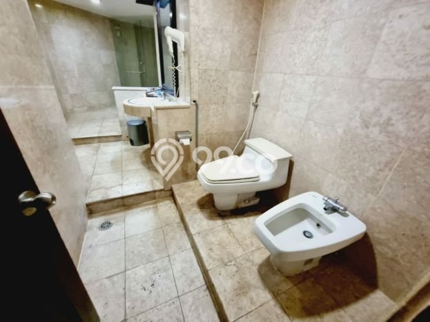 Hotel Kawasan Premium Kawasan Laweyan, Luas 4700m2m², Mainroad Hotel Kawasan Premium Kawasan Laweyan, Luas 4700m2m², Mainroad