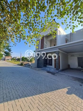Rumah Modern Minimalis 3 KT Bisa Langsung Pindah di Baki Rumah Modern Minimalis 3 KT Bisa Langsung Pindah di Baki