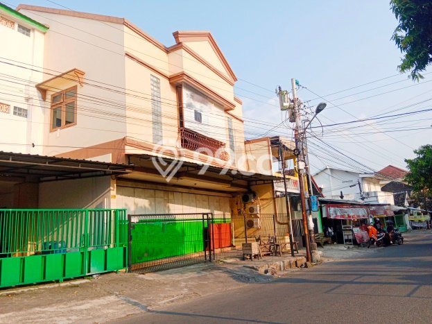 Komersial Disewakan Lokasi Banjarsari Surakarta Harga Spesial! Komersial Disewakan Lokasi Banjarsari Surakarta Harga Spesial!