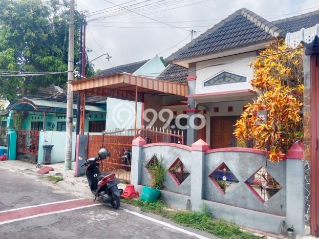 Hunian Murah Dijual Area Kartasura, Sukoharjo Harga Rp 350 Juta Hunian Murah Dijual Area Kartasura, Sukoharjo Harga Rp 350 Juta