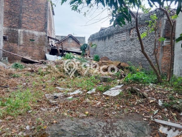 Lahan Kosong Dijual di Surakarta dengan Area 112m2 Lahan Kosong Dijual di Surakarta dengan Area 112m2