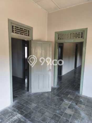 Rumah Cantik Siap Pakai Di Laweyan Luas 200m2 Lokasi Strategis Rumah Cantik Siap Pakai Di Laweyan Luas 200m2 Lokasi Strategis