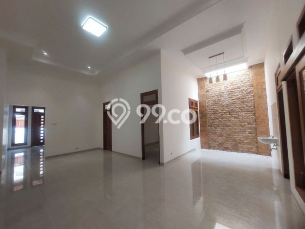 Rumah Eksklusif Dijual LT 261m2 di Banjarsari, Surakarta Rumah Eksklusif Dijual LT 261m2 di Banjarsari, Surakarta