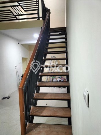 Dijual Rumah Strategis Bagus Punya 5 KT di Colomadu Karanganyar SHM Dijual Rumah Strategis Bagus Punya 5 KT di Colomadu Karanganyar SHM