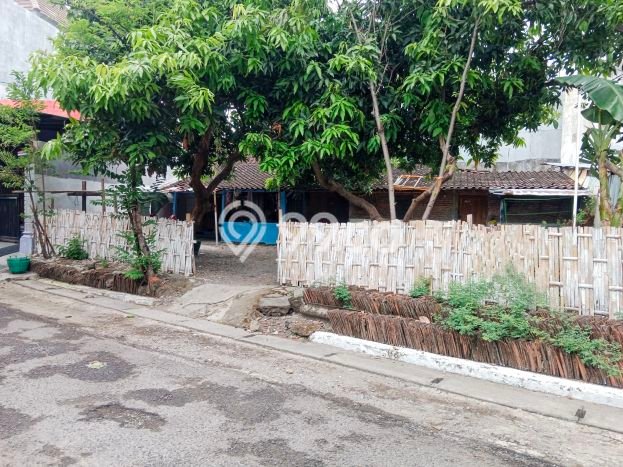 Tanah di Banjarsari, Surakarta Luas 230m2 Dijual Segera Tanah di Banjarsari, Surakarta Luas 230m2 Dijual Segera