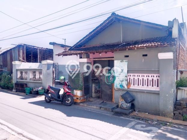 Dijual Rumah 10 Kamar Lokasi Strategis Bagus dan Strategis di Serengan Dijual Rumah 10 Kamar Lokasi Strategis Bagus dan Strategis di Serengan