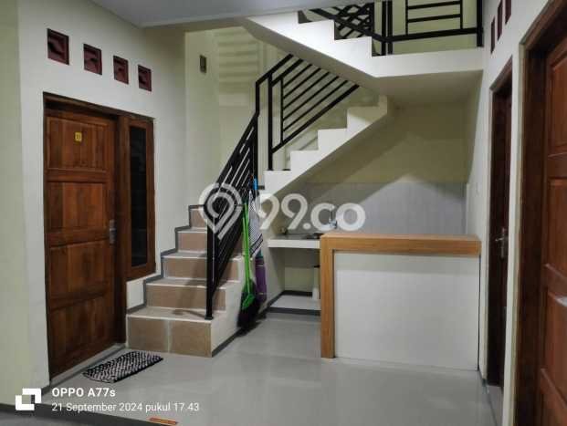 Unit Kost Dijual di Kawasan Kartasura Sukoharjo dengan 7 KT Unit Kost Dijual di Kawasan Kartasura Sukoharjo dengan 7 KT