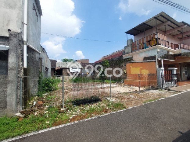 Lahan Strategis di Laweyan Dijual dengan Luas 110m2 Lahan Strategis di Laweyan Dijual dengan Luas 110m2