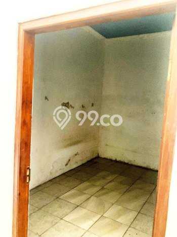 Dijual Rumah Strategis Bagus Punya 2 KT di Serengan Surakarta SHM Dijual Rumah Strategis Bagus Punya 2 KT di Serengan Surakarta SHM