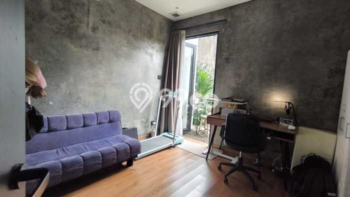 Dijual Cepat Rumah Favorit Siap Huni LB 129m2 di Ciputat, Tangerang Selatan Dijual Cepat Rumah Favorit Siap Huni LB 129m2 di Ciputat, Tangerang Selatan