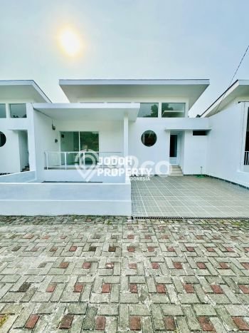 Jual Rumah Favorit Siap Huni LB 140m2 di Ciputat Timur, Tangerang Selatan Jual Rumah Favorit Siap Huni LB 140m2 di Ciputat Timur, Tangerang Selatan