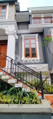 Dijual Hunian Rumah Nyaman 3 Kamar di Lebak Bulus, Jakarta Selatan Dijual Hunian Rumah Nyaman 3 Kamar di Lebak Bulus, Jakarta Selatan