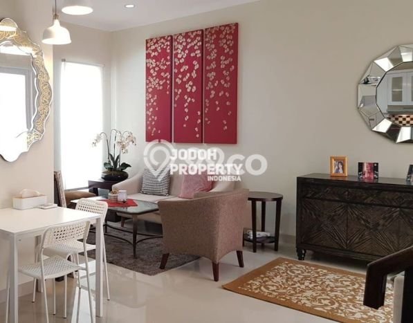 Dijual Hunian Rumah Terawat 2 KT di Cirendeu, Jakarta Selatan Dijual Hunian Rumah Terawat 2 KT di Cirendeu, Jakarta Selatan